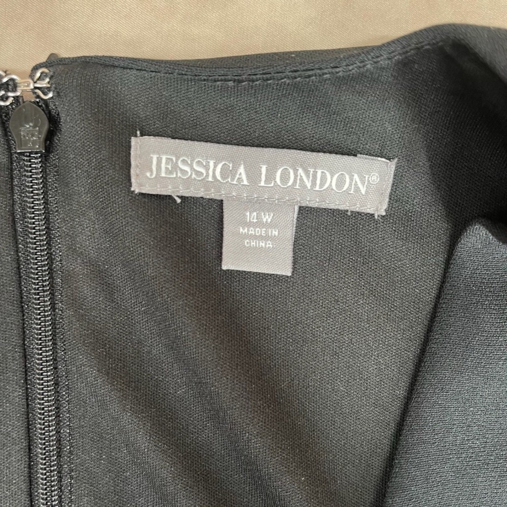 Jessica London Dress Womens 14W Black V-Neck Sleeveless Fit & Flare Pockets LBD - Picture 3 of 8